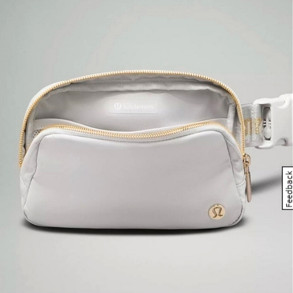 New Lululemon Everywhere Belt Bag, Limited edition, Vapor/Gold/White - Picture 6 of 14